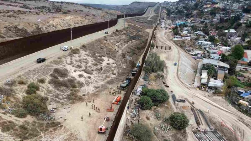 MÉXICO NO PAGARÁ POR EL MURO FRONTERIZO DEL PRESIDENTE TRUMP: SHEINBAUM