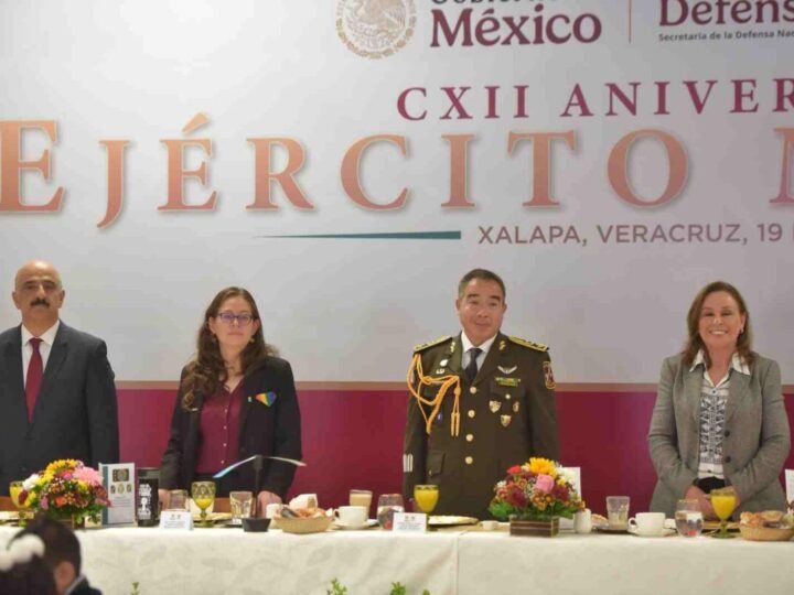 CONGRESO DE VERACRUZ, PRESENTE EN CONMEMORACIÓN DEL EJÉRCITO MEXICANO