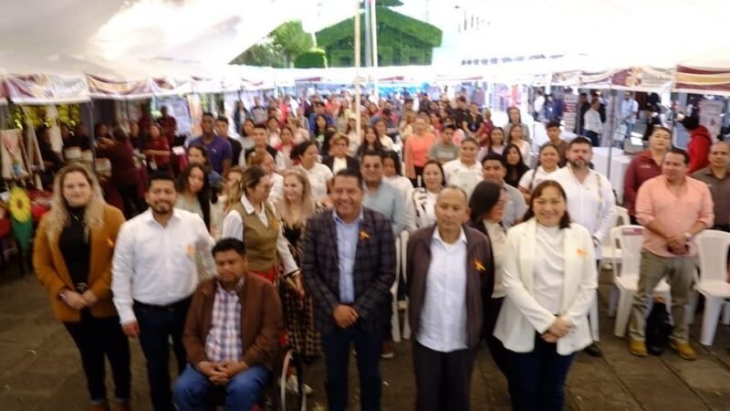 LLEGA CARAVANA DE SERVICIOS DE SECRETARÍA DEL TRABAJO A HUATUSCO