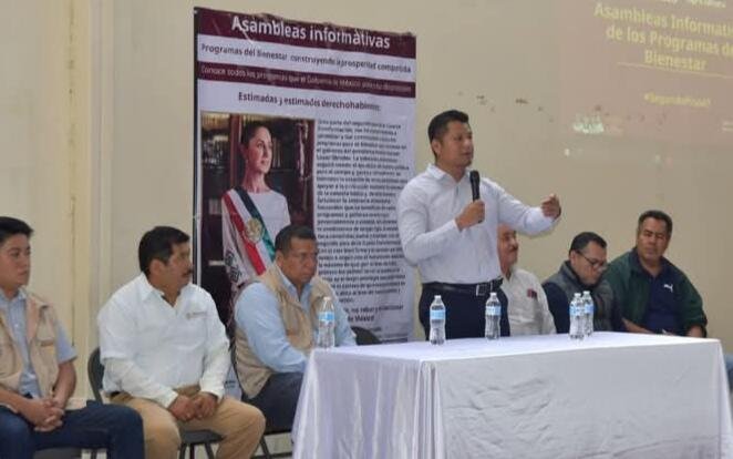 PRESENTAN PROGRAMAS FEDERALES A PRODUCTORES DE ATOYAC