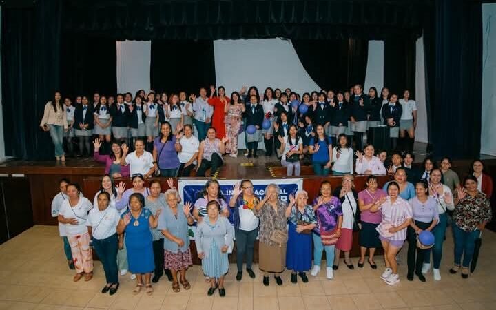 CONMEMORAN DÍA DE LA MUJER EN COSCOMATEPEC