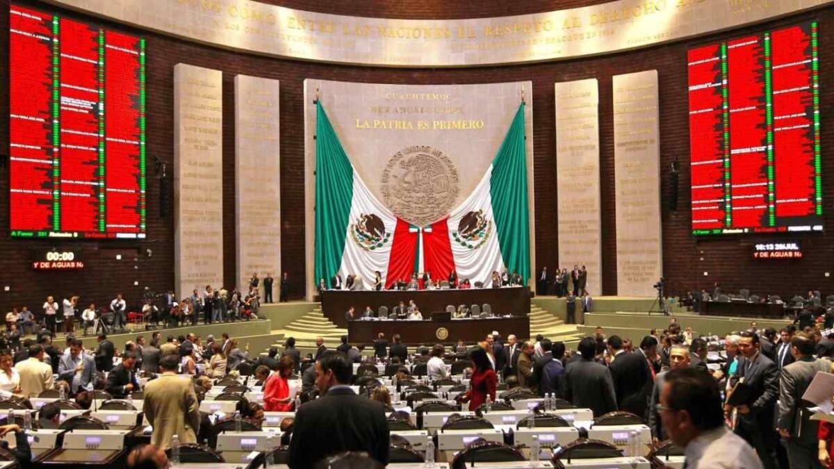 DIPUTADOS APRUEBAN REFORMA CONTRA EL NEPOTISMO