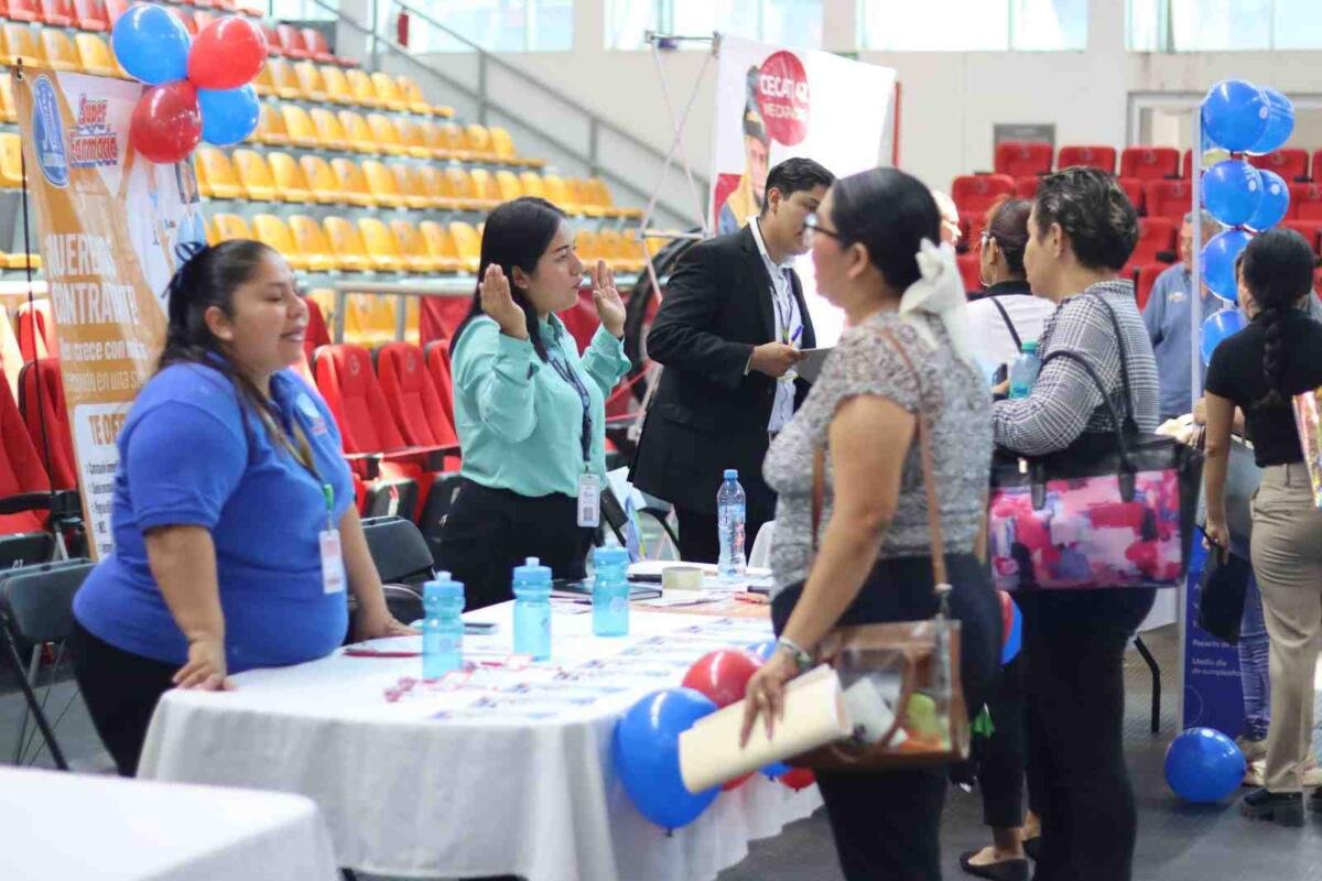 MÁS DE 450 VACANTES OFERTA FERIA NACIONAL DEL EMPELO EN VERACRUZ