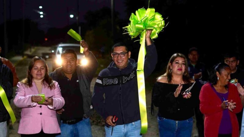 INAUGURA ALCALDE DE CHOCAMÁN OBRA EN LA GARITA