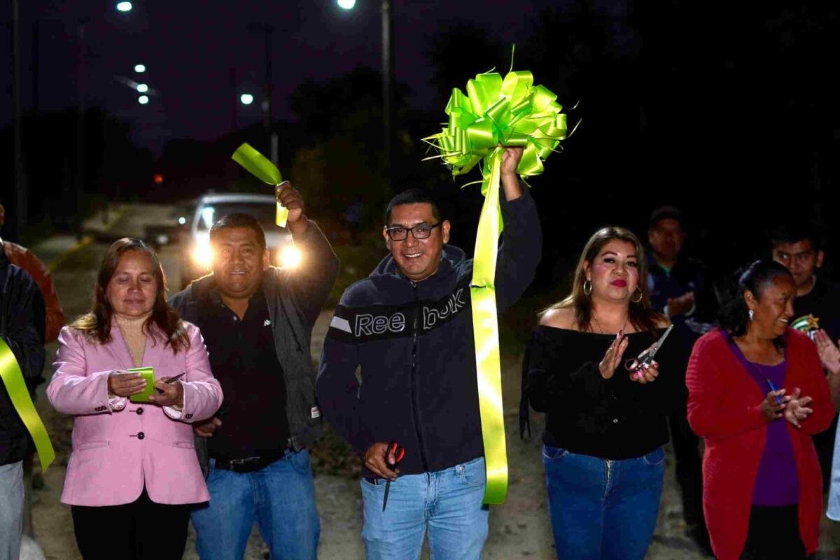 INAUGURA ALCALDE DE CHOCAMÁN OBRA EN LA GARITA