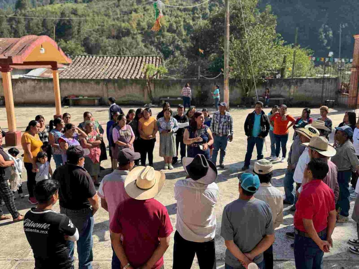 ENTREGAN BIODIGESTORES EN CALCAHUALCO
