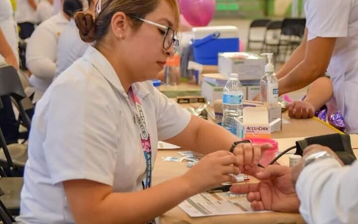 CELEBRAN JORNADA DE SALUD EN ATOYAC