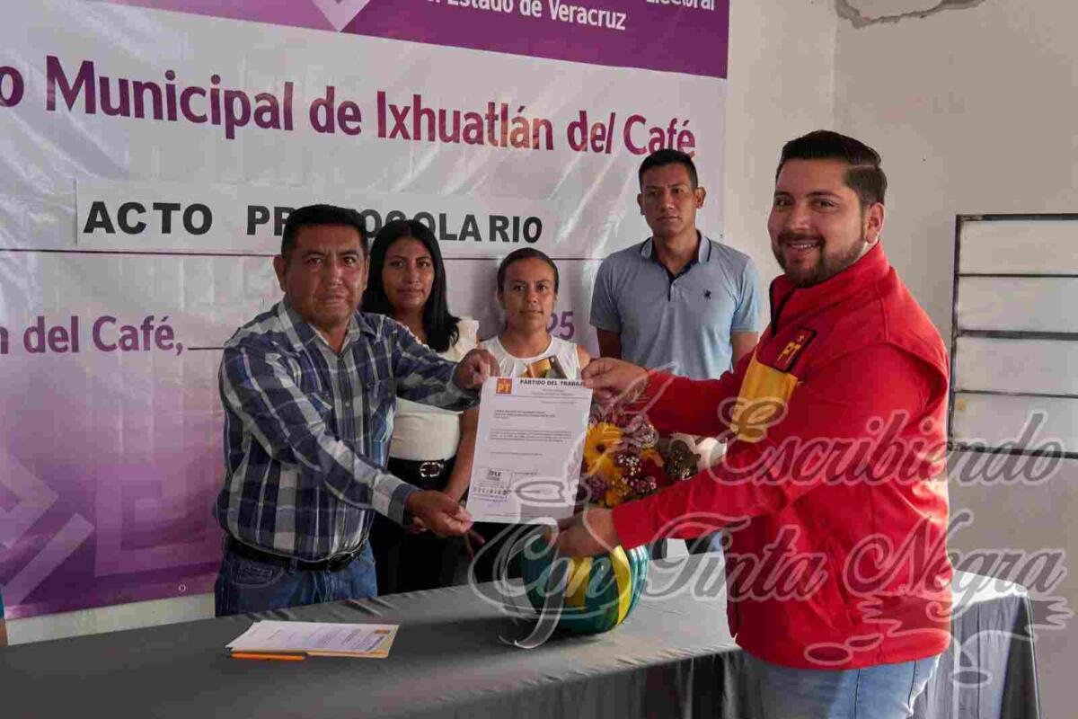 ES ANDRÉS HERRERA CANDIDATO DEL PT A LA ALCALDÍA DE IXHUATLÁN