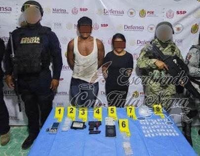 CAPTURAN A PAREJA DE NARCO MENUDISTAS
