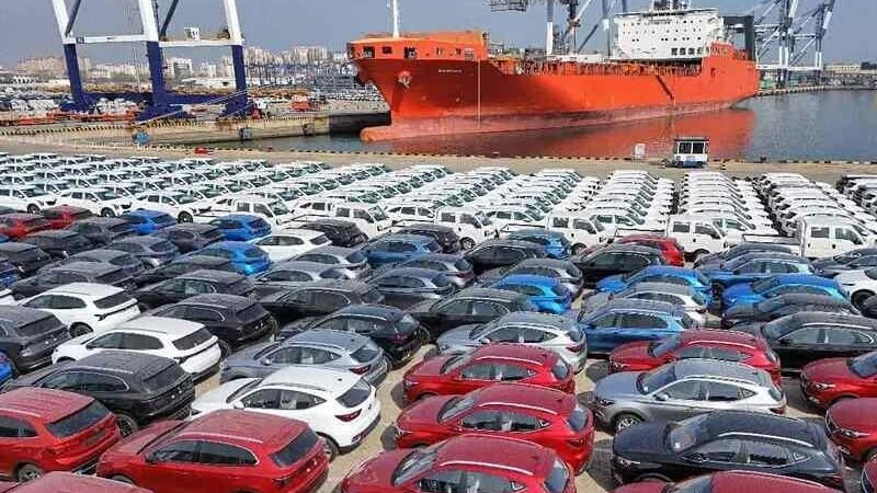 CANADÁ APLICARÁ ARANCELES A AUTOS HECHOS EN ESTADOS UNIDOS