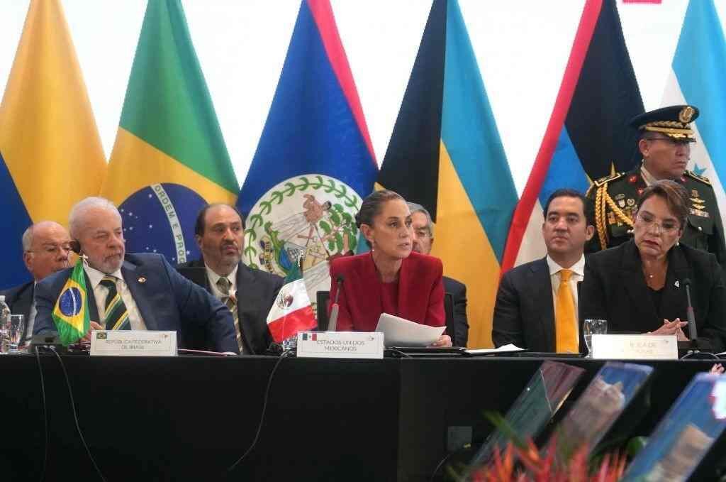 CLAUDIA SHEINBAUM CONVOCA UNA CUMBRE ECONÓMICA EN MEDIO DE LA GUERRA ARANCELARIA
