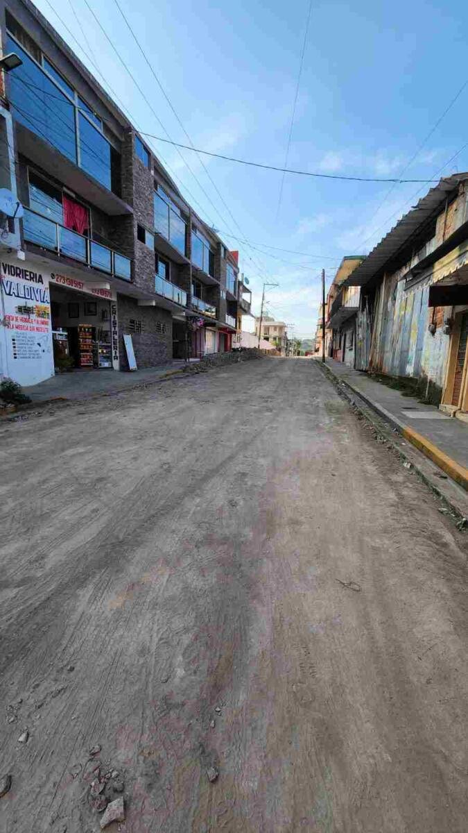 INICIAN REHABILITACIÓN DE CALLE 10 EN HUATUSCO