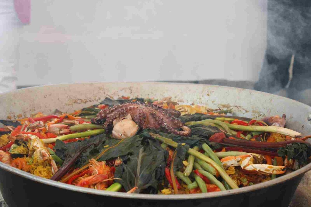 UN ÉXITO, SEGUNDO FESTIVAL DE LA PAELLA