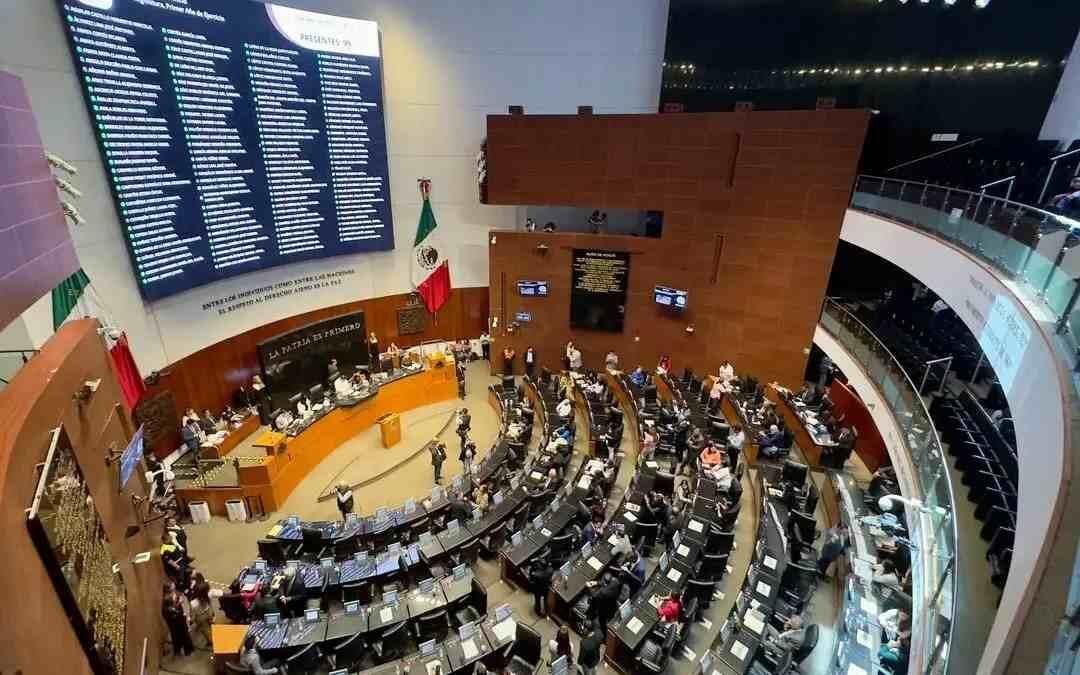 SENADO AVALA LEY DE TELECOMUNICACIONES QUE PROHÍBE PROPAGANDA EXTRANJERA