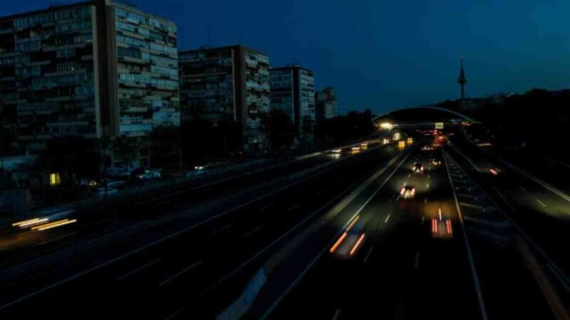 DESCARTAN QUE UN CIBERATAQUE FUERA EL MOTIVO DEL APAGÓN EN ESPAÑA