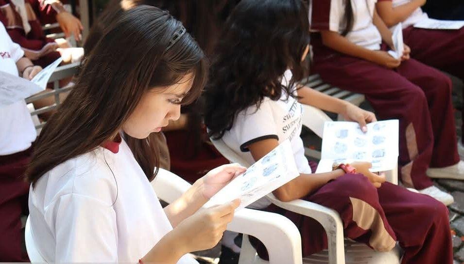 INSTRUYEN AUTORIDADES MUNICIPALES Y DE SALUD A ESTUDIANTES PARA PREVENIR EMBARAZOS A TEMPRANA EDAD