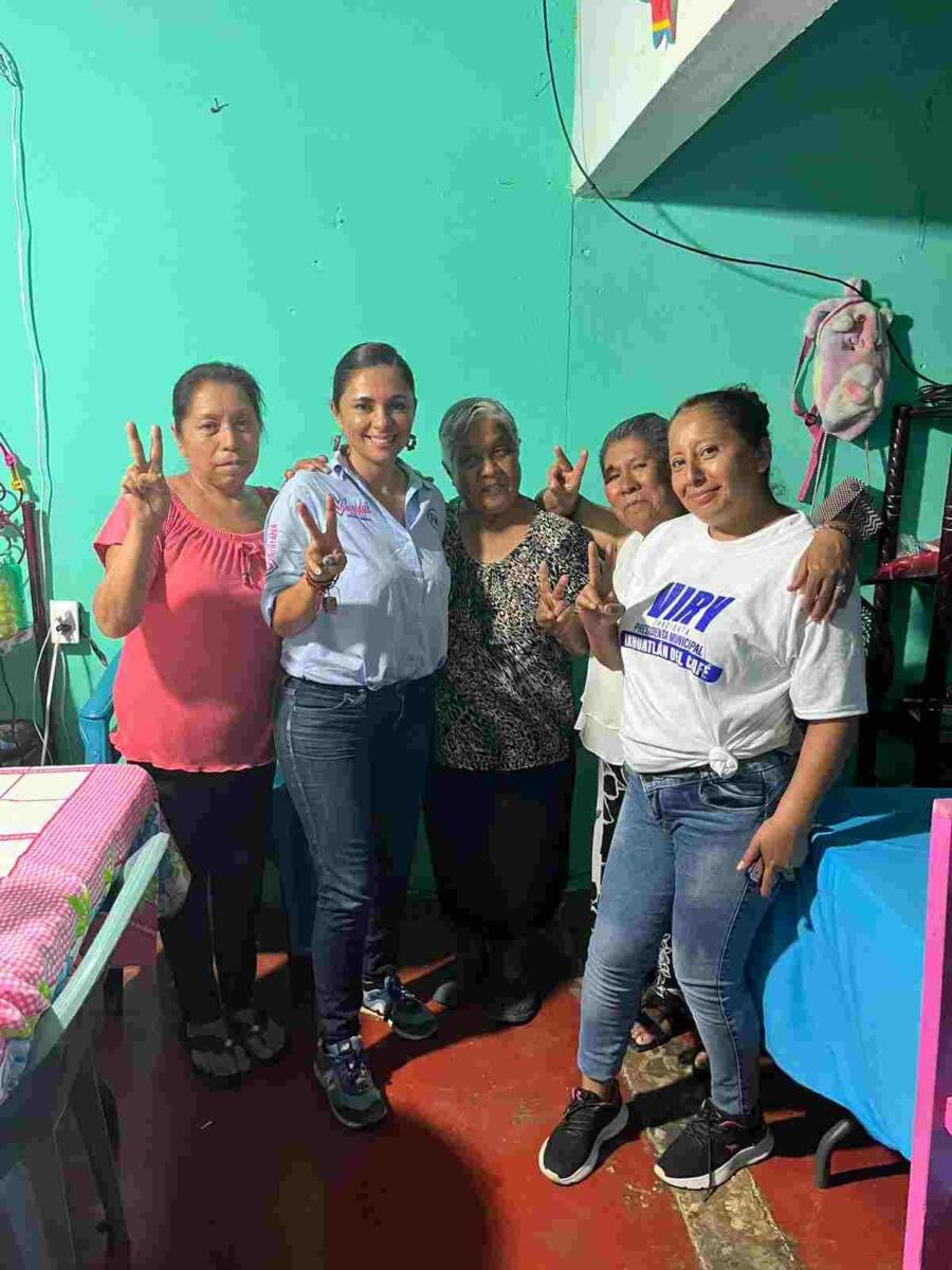 VAN CON VIRIDIANA BRETÓN EN MATLAQUIAHUITL Y GUZMANTLA