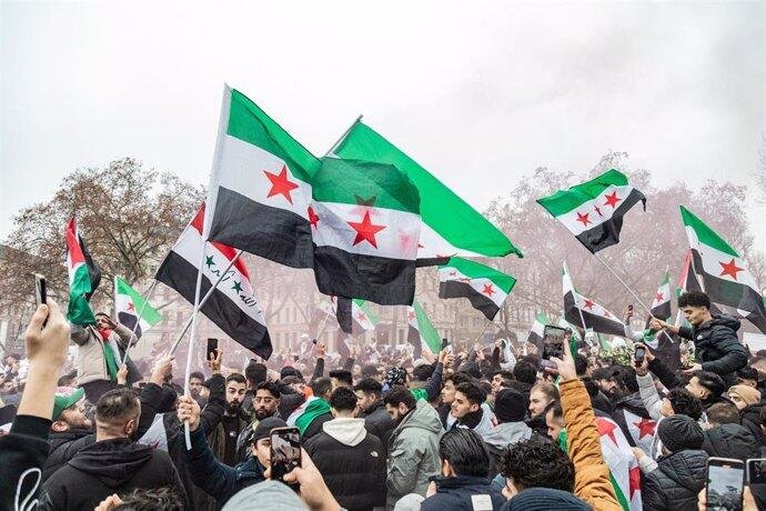 ESTADOS UNIDOS LEVANTA SANCIONES CONTRA SIRIA