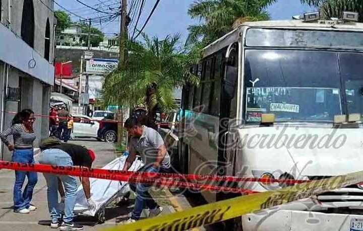 LA ASALTAN, SUFRE INFARTO Y MUERE