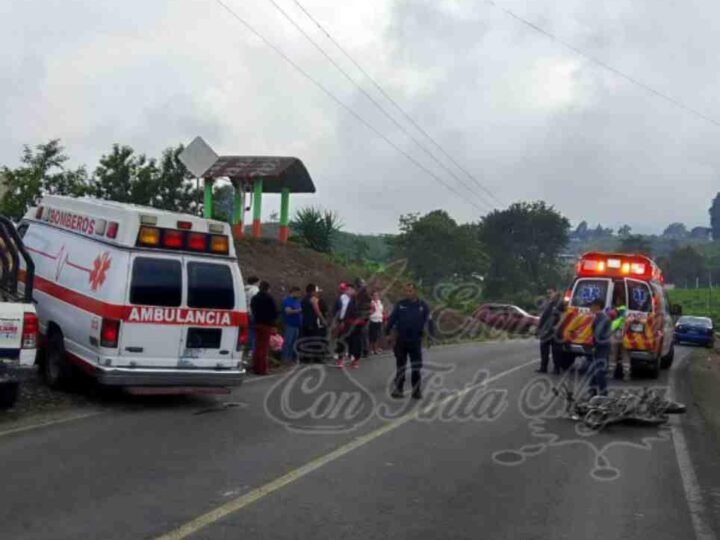 CAMIONETA IMPACTA A FAMILIA