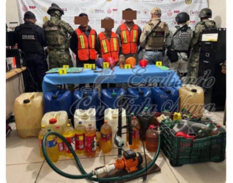 CAPTURAN A TRES POR VENTA ILEGAL DE GASOLINA EN IXHUATLÁN