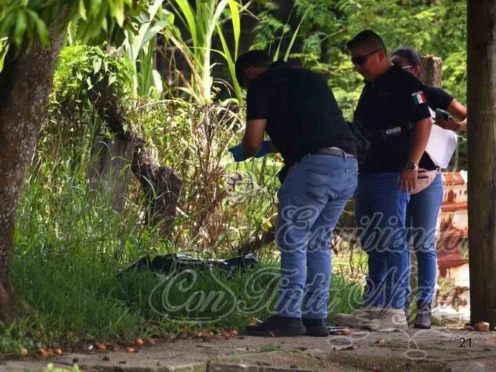 ENCUENTRAN EMBOLSADO