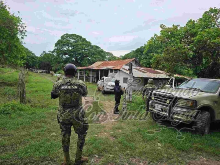 MUERE NIÑA AL CAER A UNA ZANJA