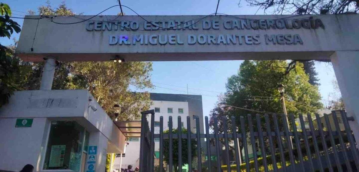 ENFERMOS DE CÁNCER, SIN MEDICAMENTOS