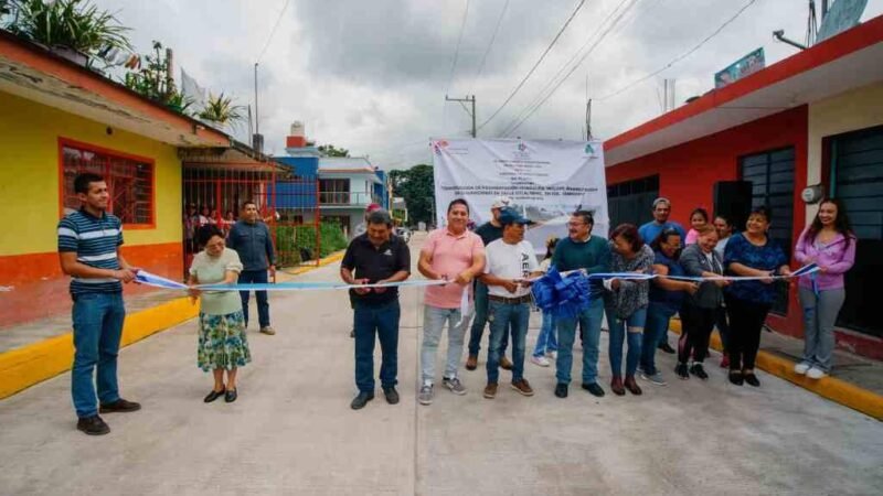 INAUGURA ALCALDE DE COSCO OBRA EN LA COLONIA CAMPESTRE