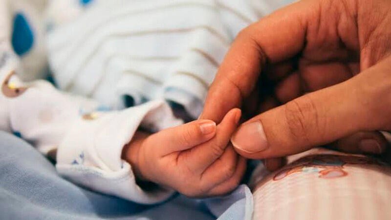 HAN MUERTO 53 BEBÉS POR TOS FERINA EN MÉXICO