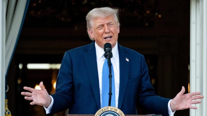 TRUMP CONSIDERA AÑADIR 36 PAÍSES A LA PROHIBICIÓN DE VIAJAR