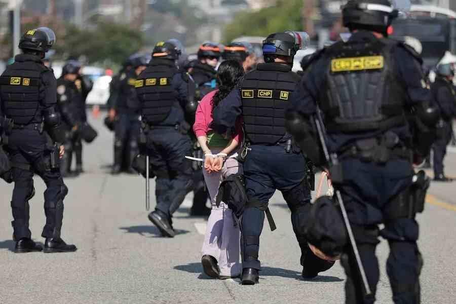 TRUMP REDOBLARÁ REDADAS MIGRATORIAS EN CIUDADES CON GOBIERNOS DEMÓCRATAS