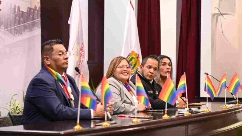 REALIZA ASTRID SÁNCHEZ FORO SOBRE DERECHOS HUMANOS DE LA COMUNIDAD LÉSBICO GAY