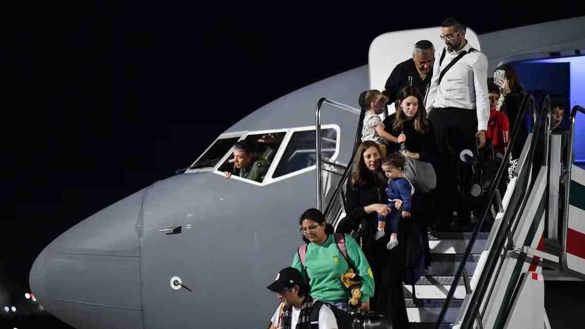 SUMAN 175 MEXICANOS EVACUADOS DE IRÁN, ISRAEL, JORDANIA, EGIPTO Y AZERBAIYÁN