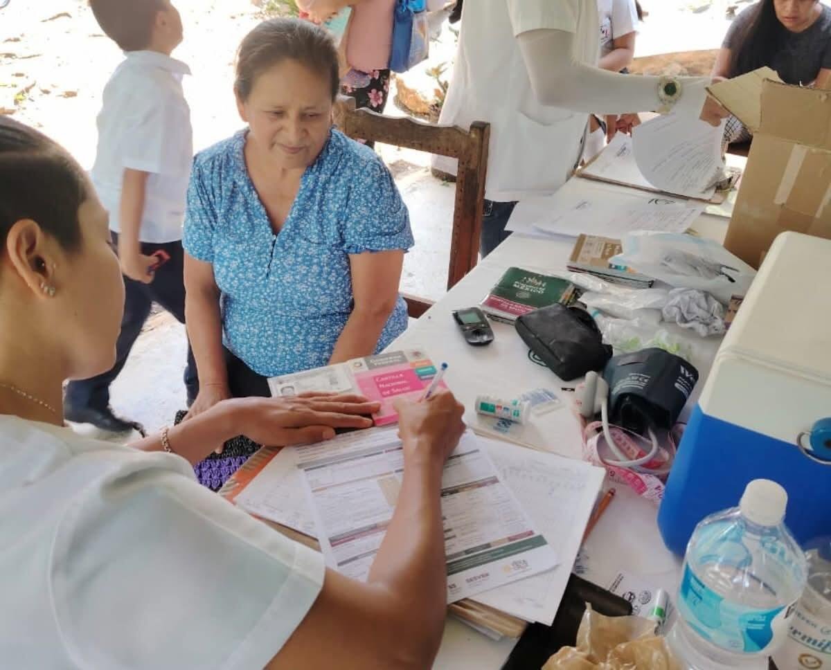 CELEBRAN JORNADA DE SALUD EN ATOYAC