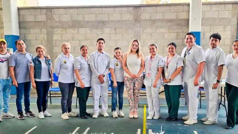UN ÉXITO, JORNADA DE SALUD EN TOMATLÁN