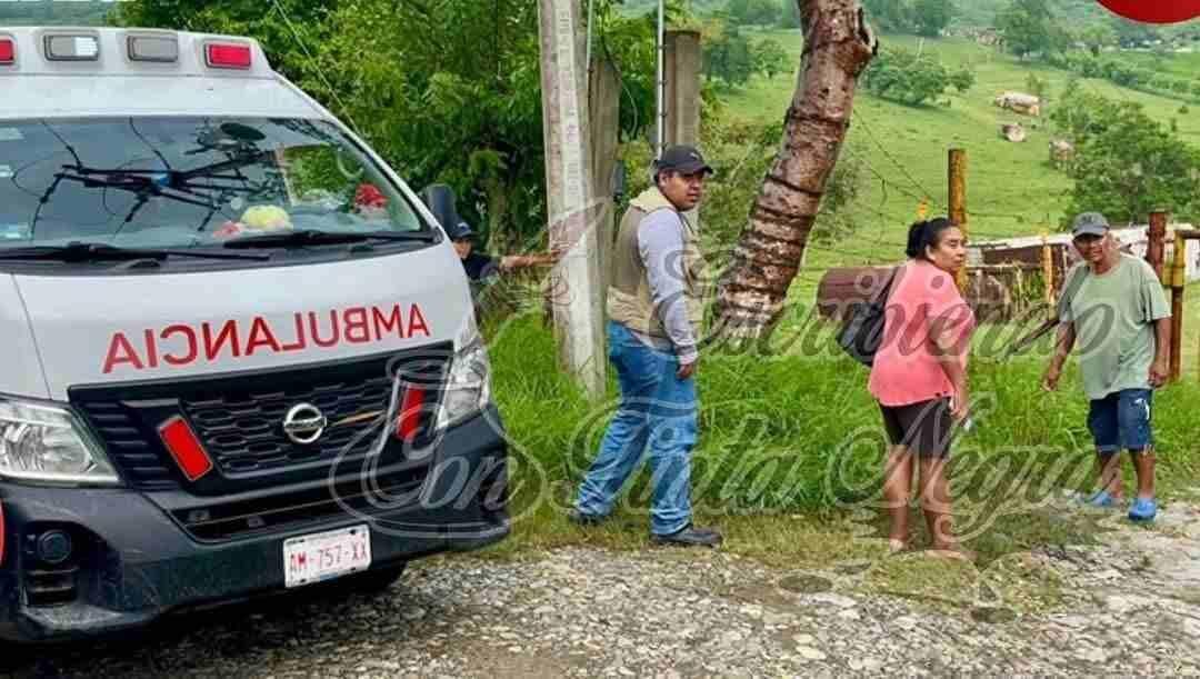 MUERE CAMPESINO; LE CAYÓ UN RAYO