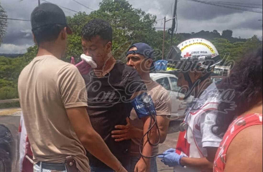 CHOCAN MOTOCICLISTAS EN HUATUSCO