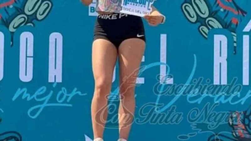 ATLETA HUATUSQUEÑA GANA MEDIO MARATÓN DE BOCA DEL RÍO