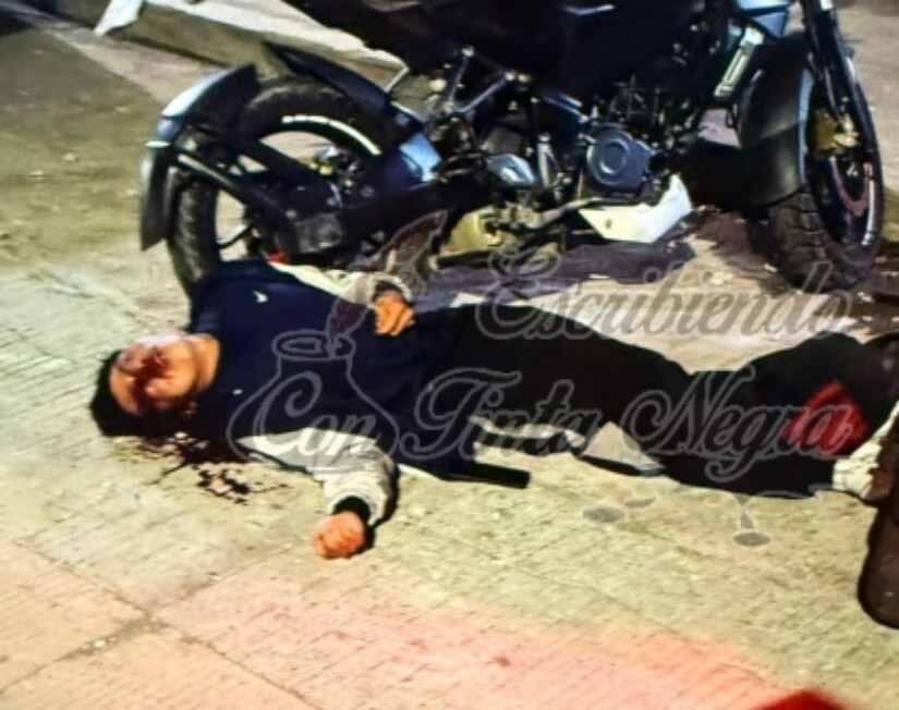 LO EJECUTAN AFUERA DE GIMNASIO