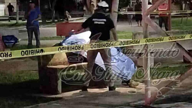 LO ASESINAN EN EL PARQUE