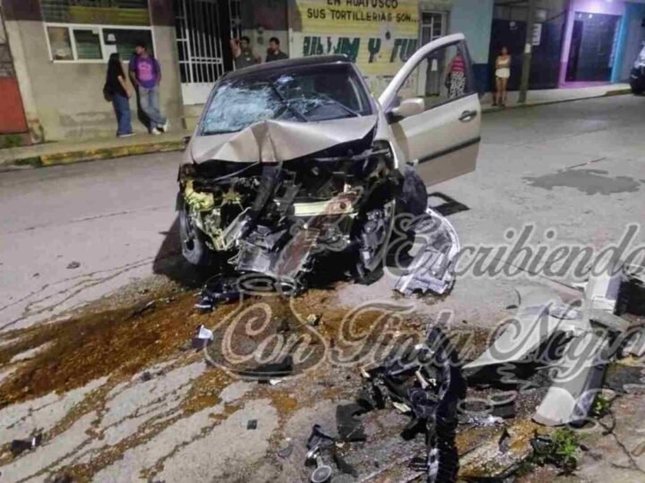 SE ESTRELLA CONTRA POSTE