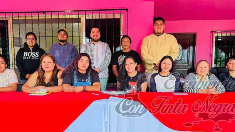 INTEGRAN COLECTIVO “MANOS QUE AYUDAN”
