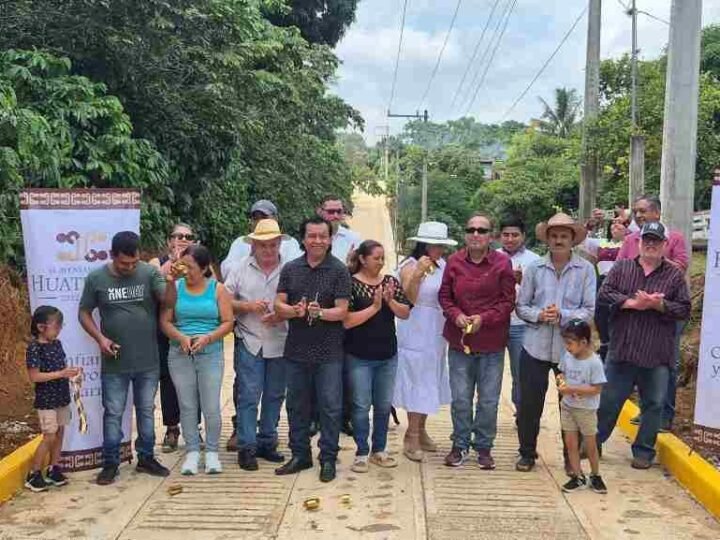 VENTURA DEMUNER INAUGURA CAMINO EN LOMAS DE LOS CHAPULINES