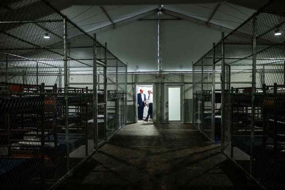 MIGRANTES DETENIDOS YA SON ENVIADOS A ‘ALCATRAZ DE LOS CAIMANES”