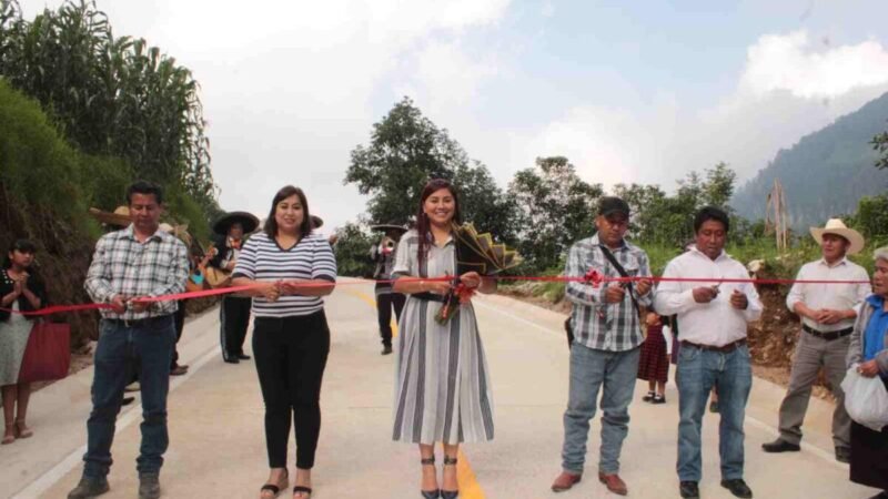INAUGURAN CAMINO XILOMICHI-3 DE MAYO
