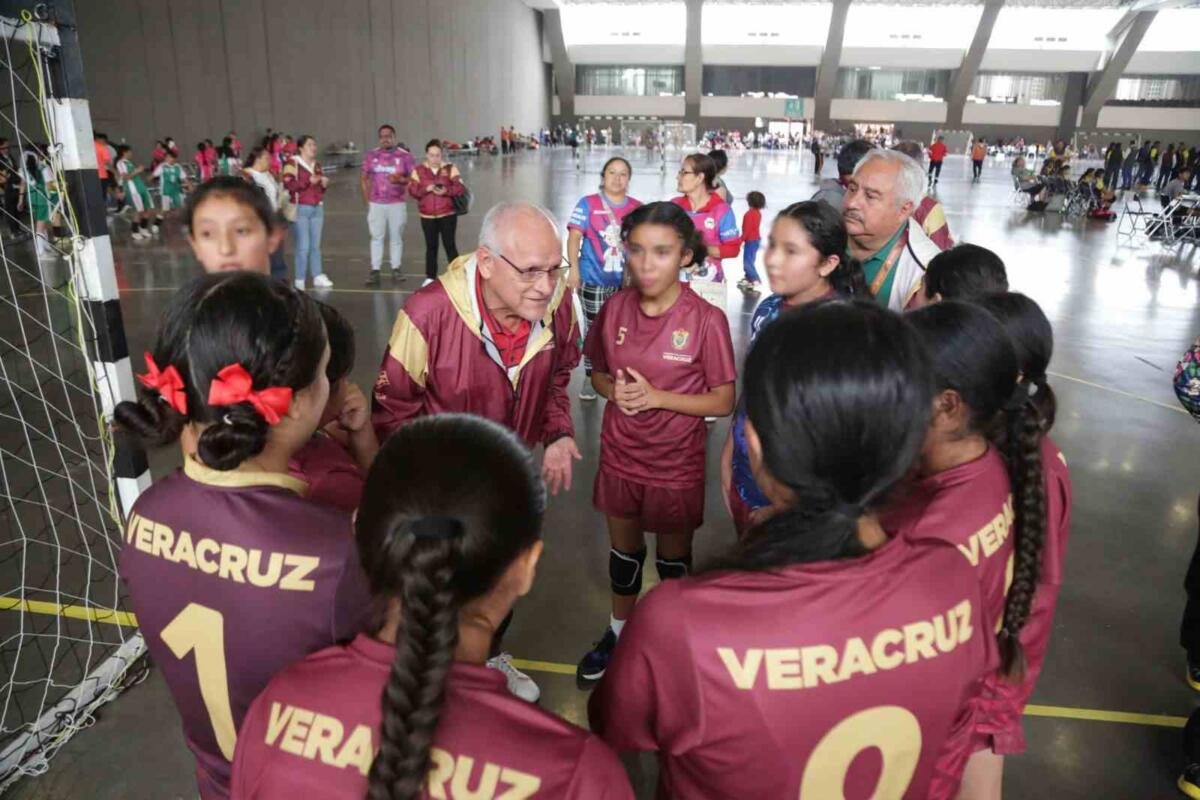FORTÍN, SE CORONA CAMPEÓN EN HANDBALL