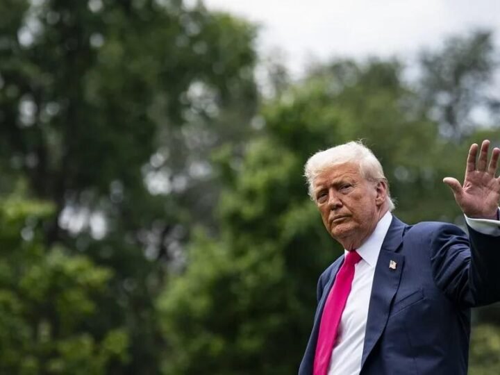 DONALD TRUMP PLANEA ARANCEL DEL 10 % PARA PAÍSES PEQUEÑOS