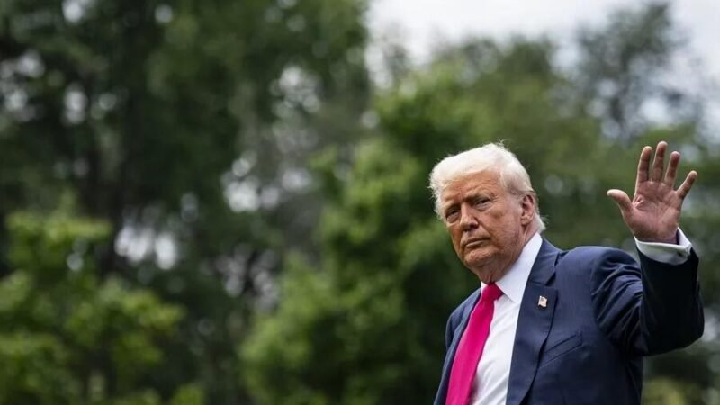 DONALD TRUMP PLANEA ARANCEL DEL 10 % PARA PAÍSES PEQUEÑOS