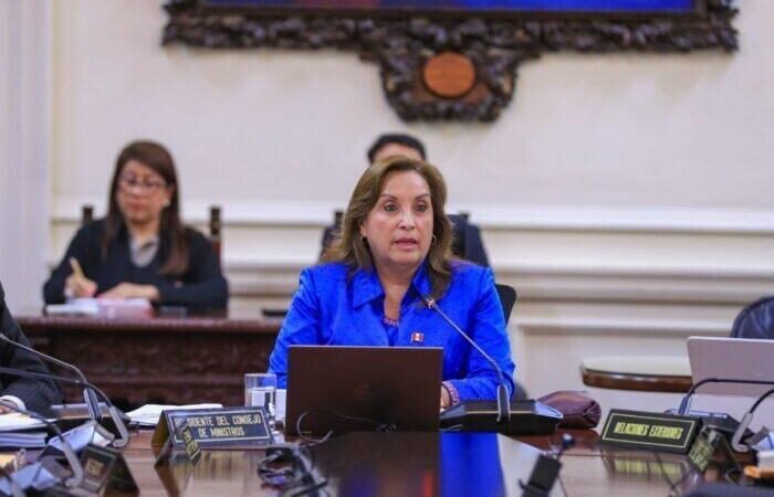 INVESTIGAN A LA PRESIDENTA DE PERÚ POR FINANCIACIÓN ILEGAL DE SU CAMPAÑA ELECTORAL